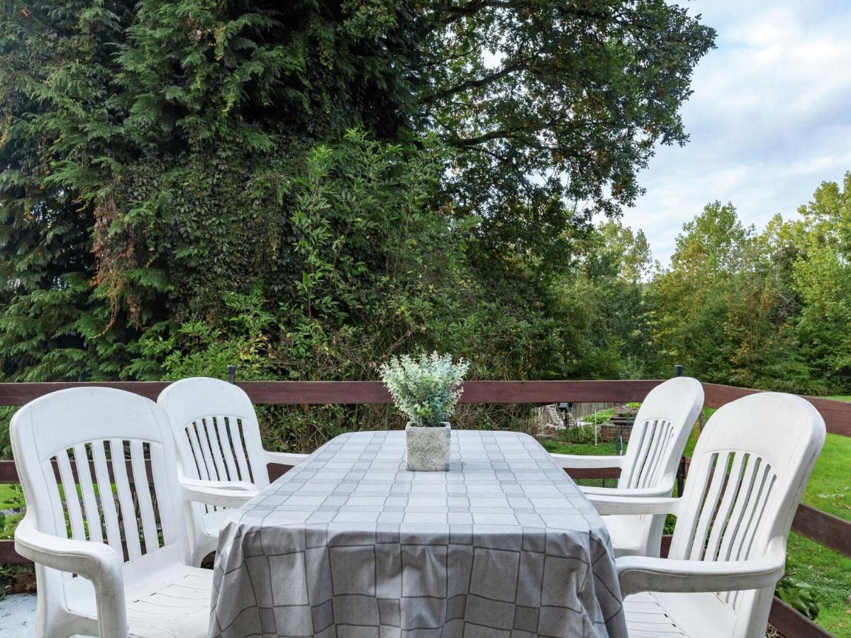 Holiday Home In Malmedy With Terrace Exterior photo